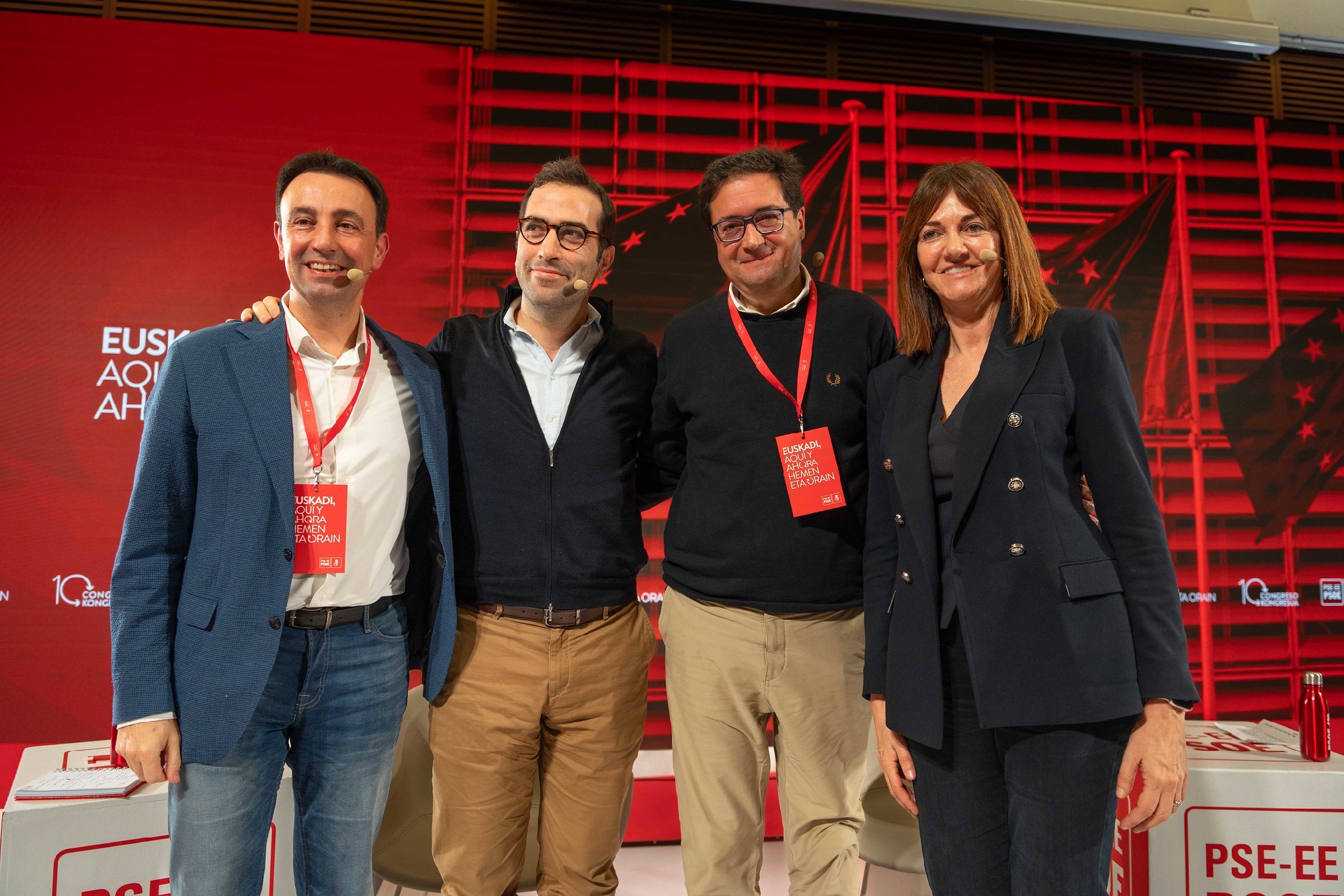 El ministro de Economía, Carlos Cuerpo, junto al vicelehendakari Mikel Torres, el ministro para la Transformación Digital y de la Función Pública, Óscar López, y la eurodiputada Idoia Mendia | Foto: Socialistas Vascos